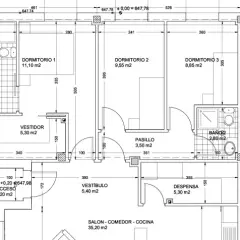 Plano de proyecto de ejecución de vivienda unifamiliar, mostrando distribución, medidas y superficies.
