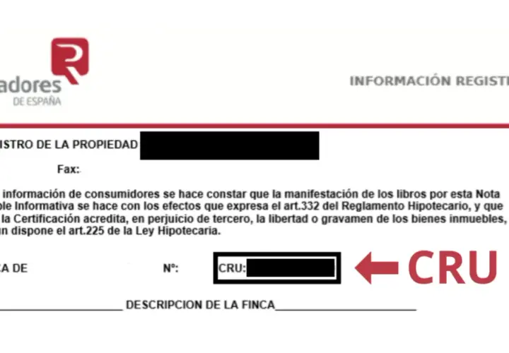 Documento del Registro de la Propiedad de España. Se muestra un campo para el CRU, que es un código identificador único.